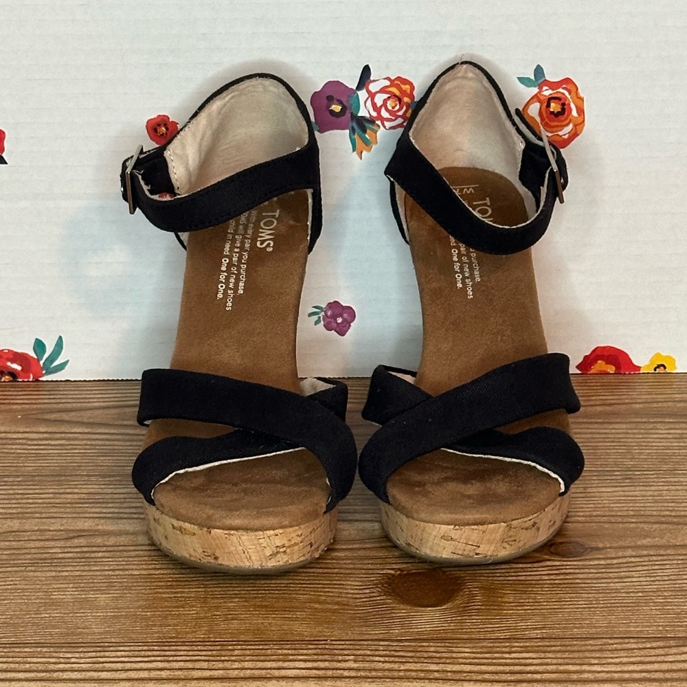 Toms Black Wedge